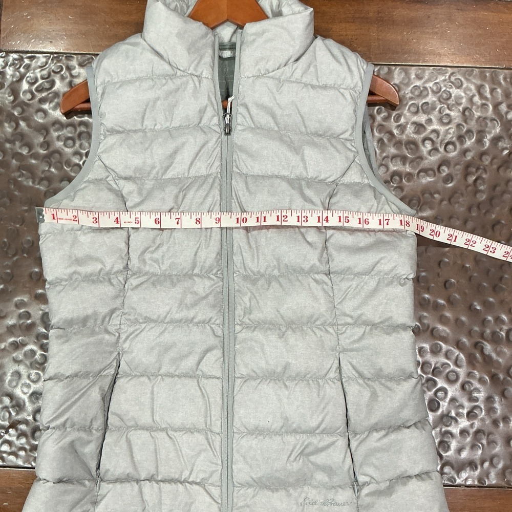 Eddie Bauer 650 Down Puffer Vest Womens Medium Gray Comfort Classic Logo Outdoor - Picture 8 of 13